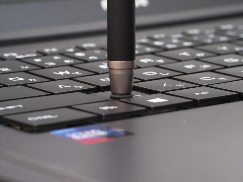 キーストロークは約1.4mm