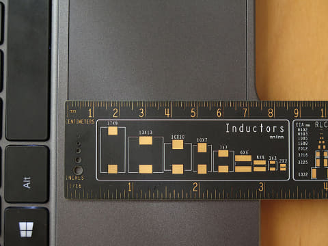 PC短評】2,160×1,440ドット液晶搭載で299ドルから。実用十分な性能の