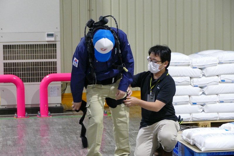 慣れれば1人で20秒程度で着用可能とのこと