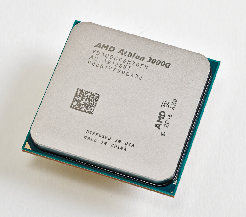 <strong class="em ">Athlon 3000G</strong><br>2コア4スレッドで、内蔵GPUはコア数の少ないRadeon Vega 3とRyzen 3 3200Gよりワンランク下がる。ただ、TDPは35Wと低いので、低消費電力、低発熱PCの自作には向いている