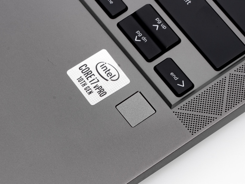 Windows Hello対応の指紋センサーを搭載。セキュリティの確保と、指をそっと触れるだけのスピーディなログインを両立できる