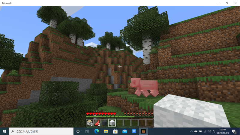 「Minecraft for Windows 10」は快適にプレイできる。多少フレーム落ちはするが、3D酔いするほどではない