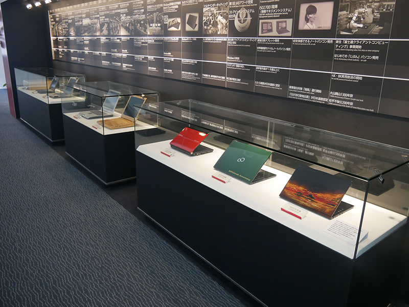 島根富士通では、30年間の歴史を振り返ることができる