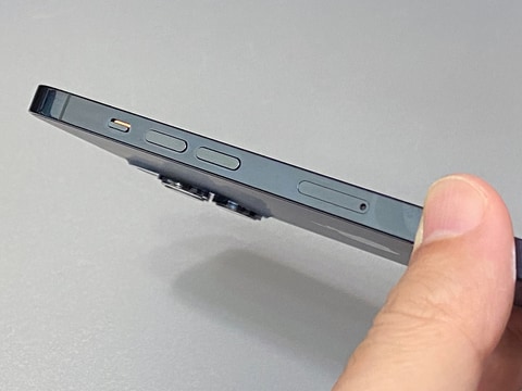 山口真弘の電子書籍タッチアンドトライ】Apple「iPhone 12 Pro Max」で