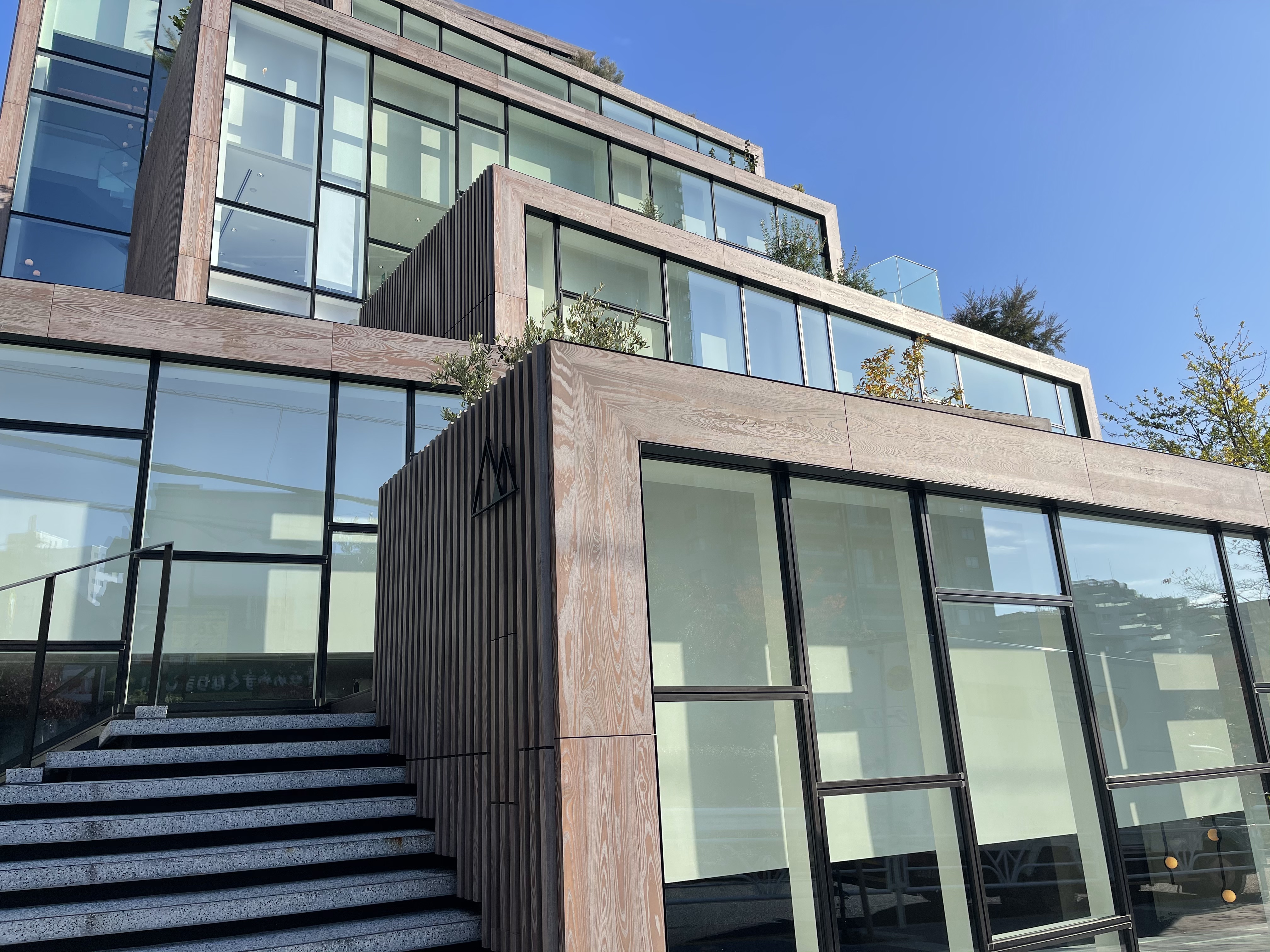 広角。焦点距離5mm(35mm換算26mm)