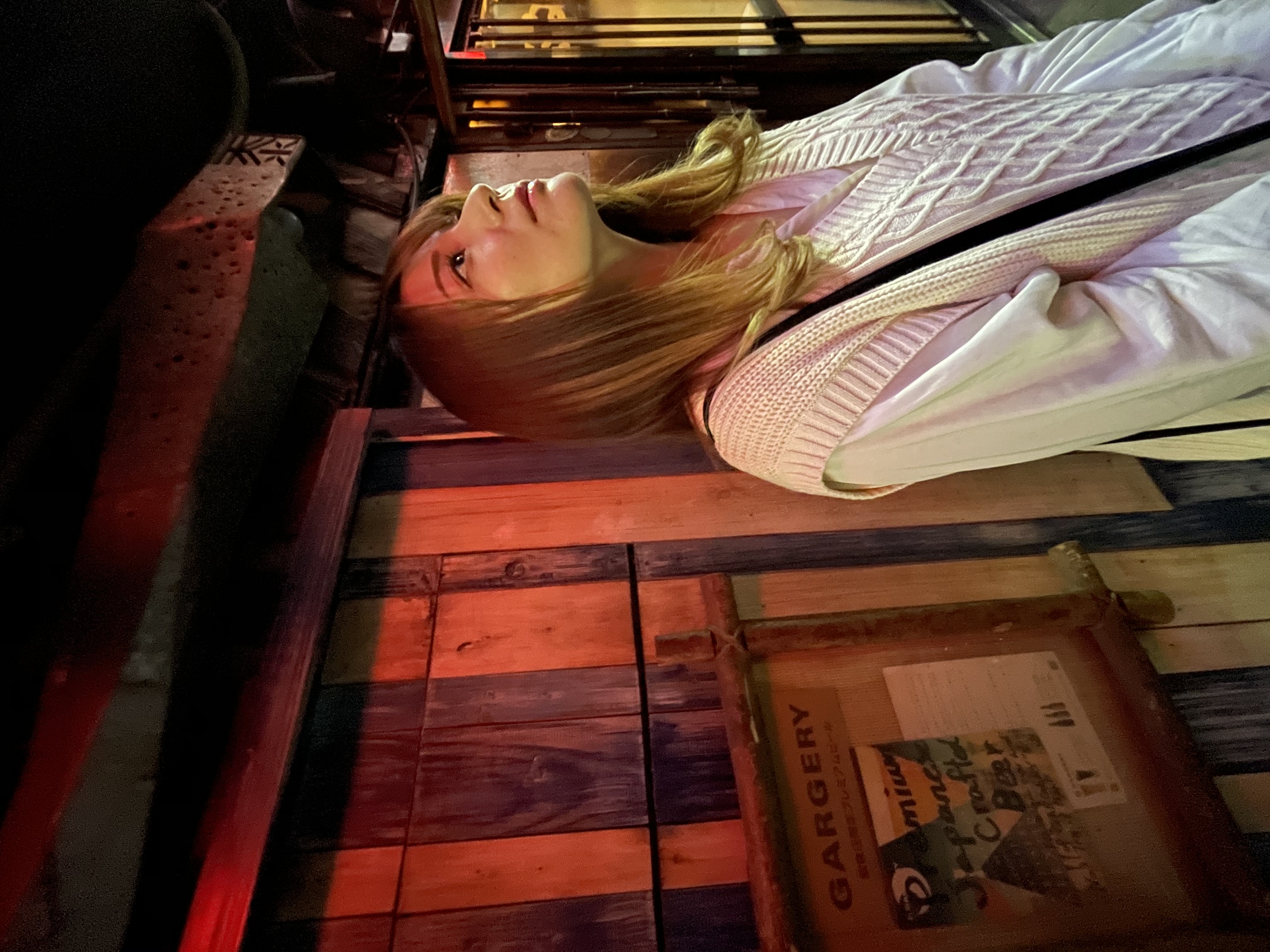 背面/超広角(低照度。ポートレートモードはない)