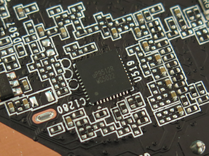 フェーズコントローラはUPI製の「uP9512R」