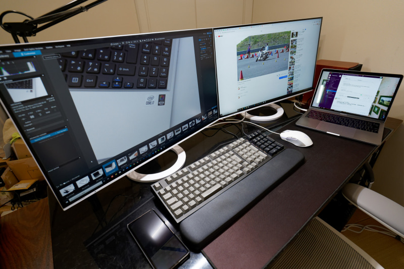 パソコン1、パソコン2、Macの3台を1画面ずつ表示させることも可能だが、この場合パソコン2はキーボード・マウスが操作できない。動画を流しておいたりするのに使えるだろうか