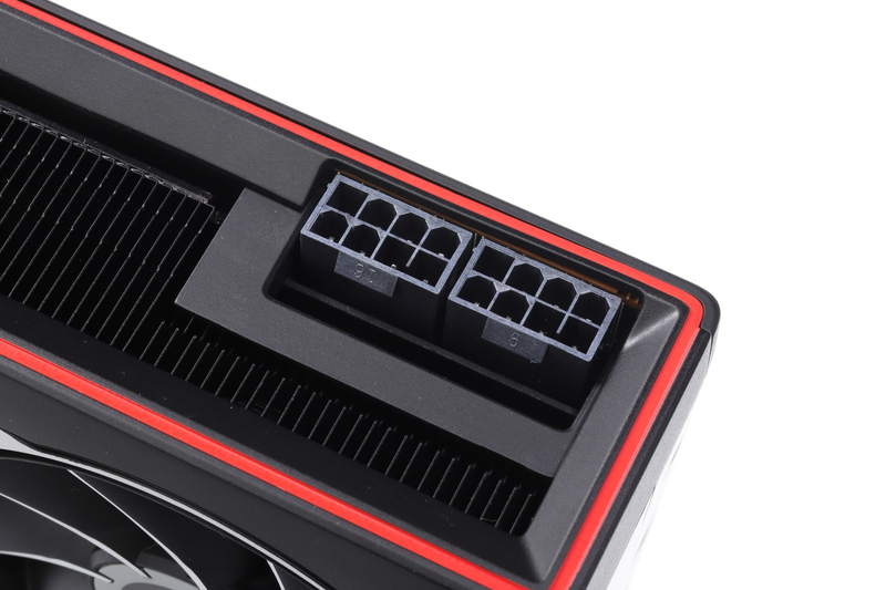 補助電源コネクタはPCI-E 8ピン×2系統