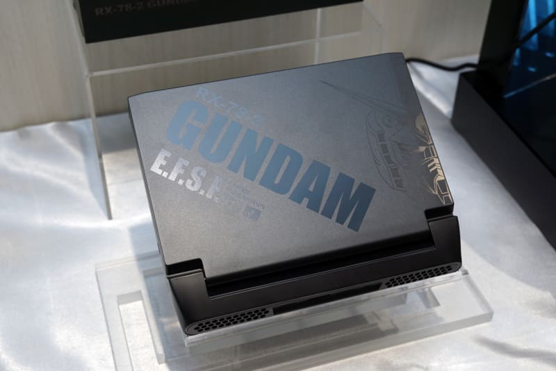 OneGx1 Proのガンダムモデル