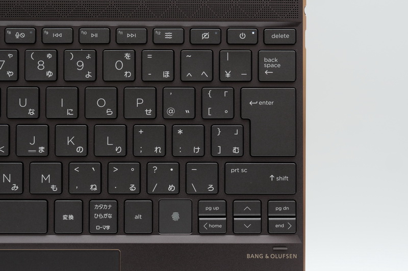 Spectre x360 14のキーボードではEnterキーの右側のキーがなくなり、EnterキーやBack spaceキーの幅も広がっている