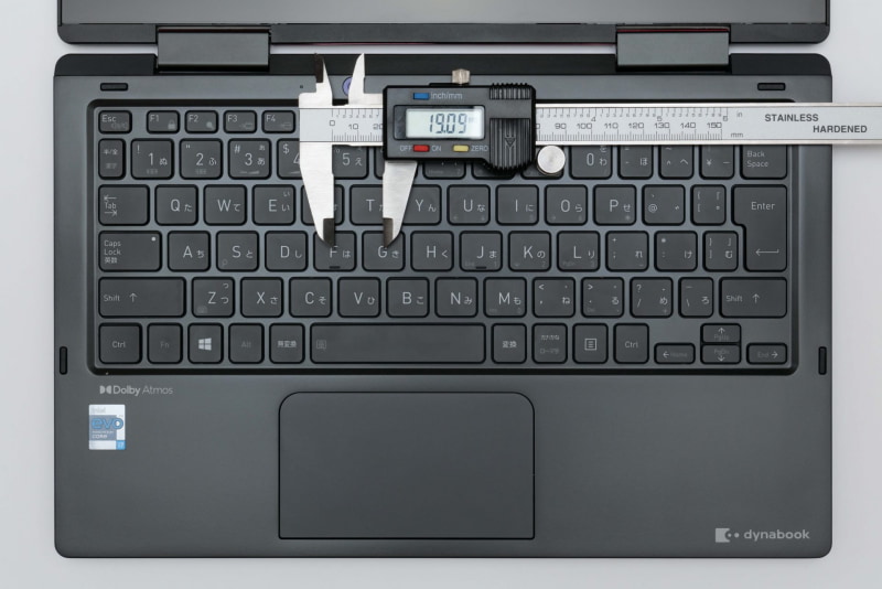 キーストロークは19mm