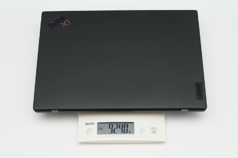 Hothotレビュー】シリーズ史上最軽量の907gを実現した「ThinkPad X1