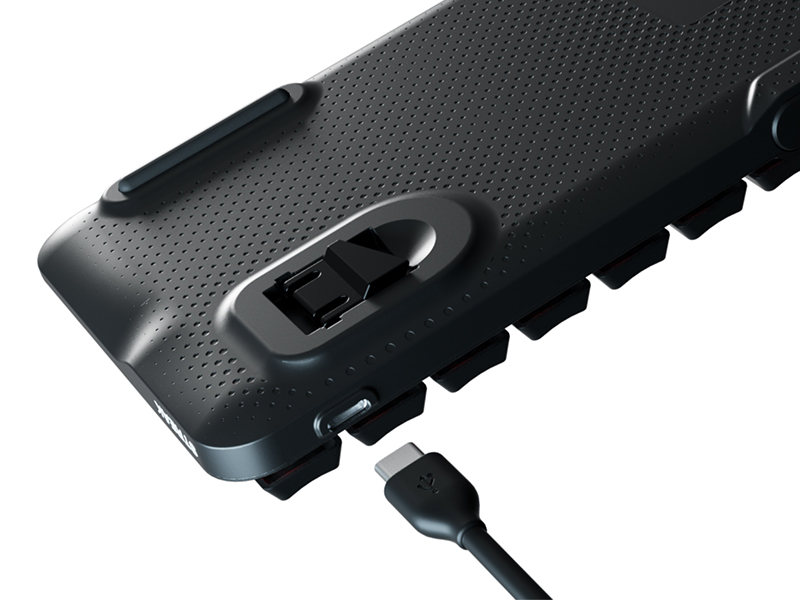 ケーブルは脱着式