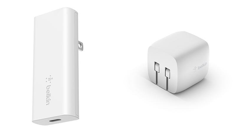 BOOST↑CHARGE PRO 20W USB-C PD GaN USB充電器(左)、同30W USB-C PD GaN USB充電器(右)