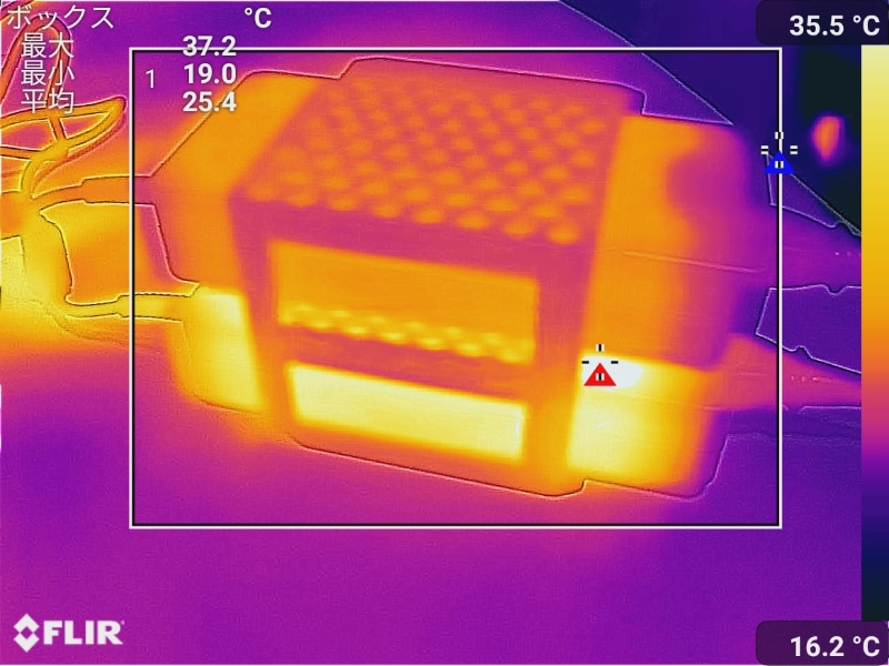 ACアダプタの最大温度は37.2℃