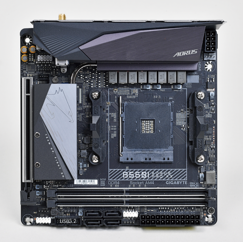 高品質、高機能が魅力と言えるB550I AORUS PRO AX