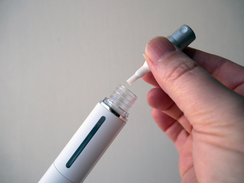 上部の噴霧ノズルを取り出す