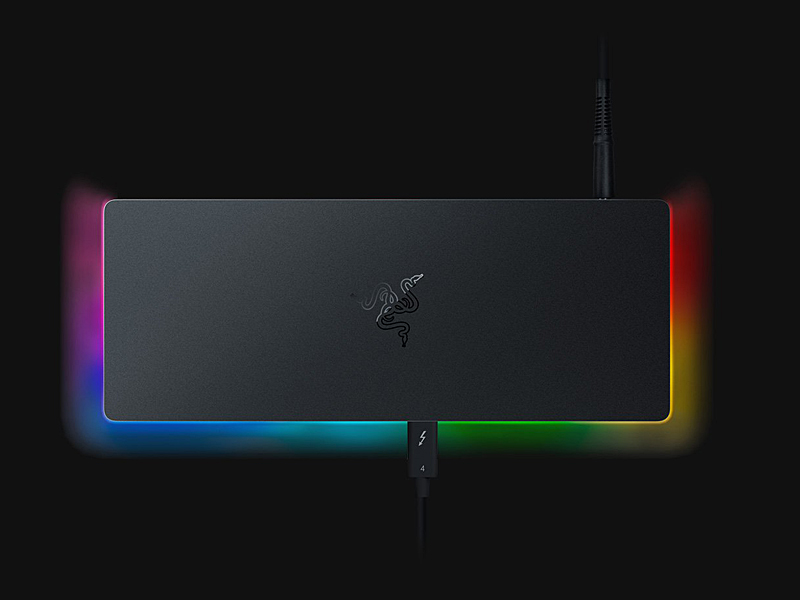 1,680万色イルミネーション内蔵