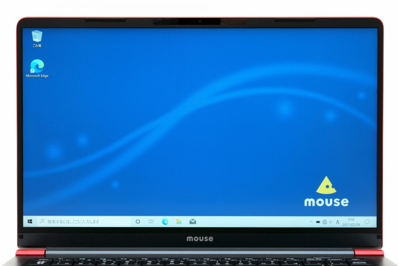 ディスプレイは14型フルHD(1,920×1,080ドット、157ppi)