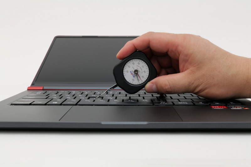 文字キー(Fキー)の押圧力は実測0.48N