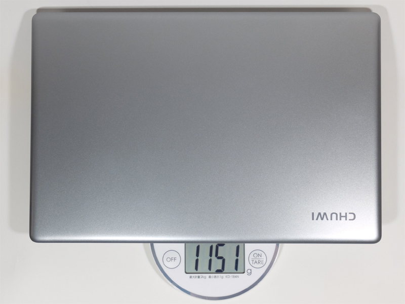 本体重量は実測で1,151g
