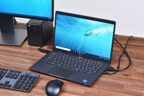 ノートパソコン 直接のみ 薄い 軽い ノートpc スタンド 軽量 100g 薄型 