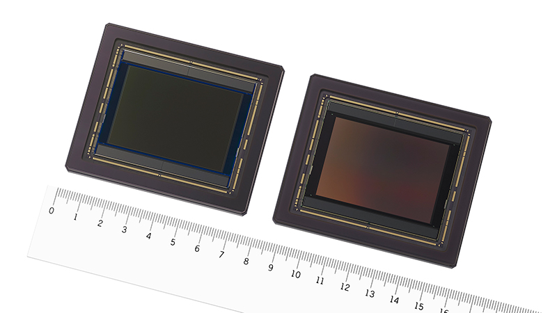 IMX661(左がカラー、右が白黒)