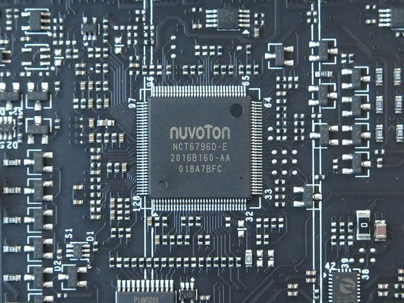 NuvotonのSuper I/Oチップ「NCT6796D-E」