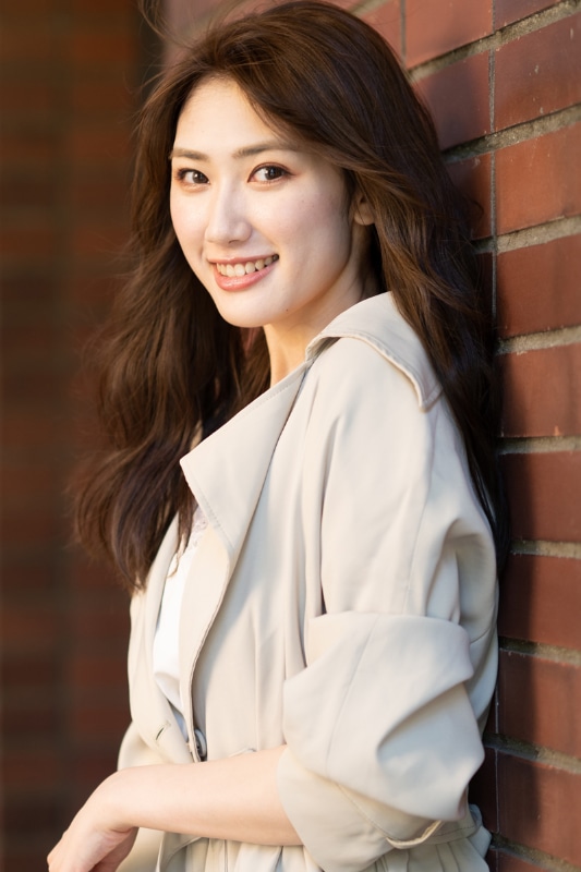 <strong class="em-01 color black">◆</strong>職業:モデル(ブース所属) <strong class="em-01 color black">◆</strong>生年月日:1994年4月4日 <strong class="em-01 color black">◆</strong>はじめてやったTVゲーム:ポケモン緑、PCゲーム:Warcraft III <strong class="em-01 color black">◆</strong>得意なゲームジャンル: カードゲーム(でもそんなに好きじゃないです)FPSが好きです <strong class="em-01 color black">◆</strong>意気込み: レトロゲーム全然やったことないので未知の領域です! オラわくわくすっぞ