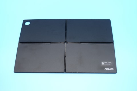 Hothotレビュー】着脱式でペン内蔵が魅力のChromebook。今日発売のASUS