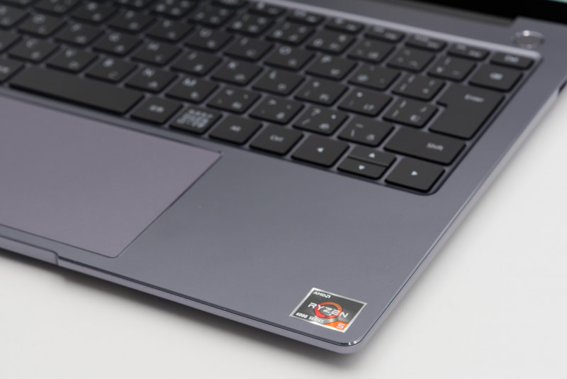 今回紹介するのはRyzen 5版のMateBook 14