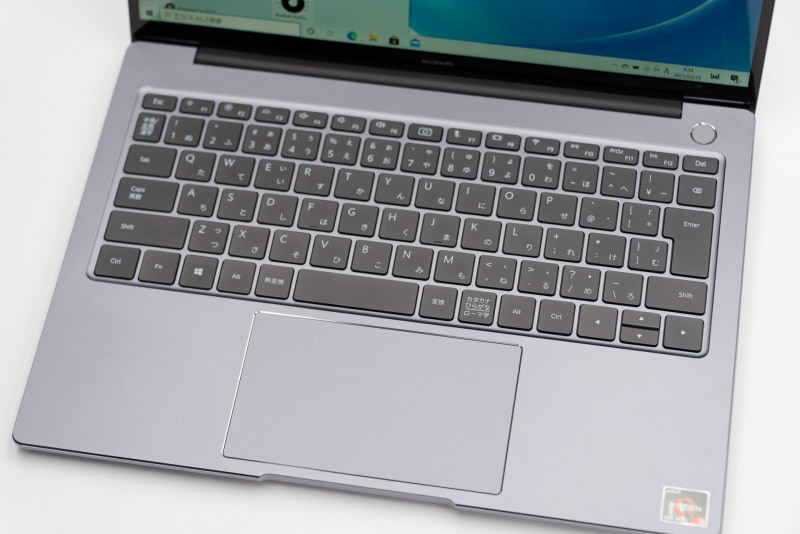 無理なくきれいにまとまったキーボードレイアウト