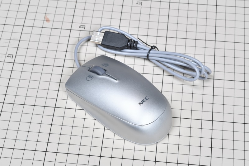 オプションの純正マウス