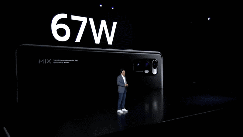 67Wの急速充電に対応