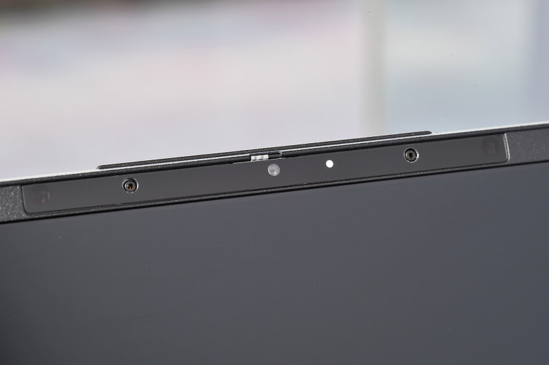 WebカメラはWindows Helloの顔認証に対応