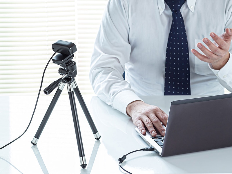 三脚に装着した場合