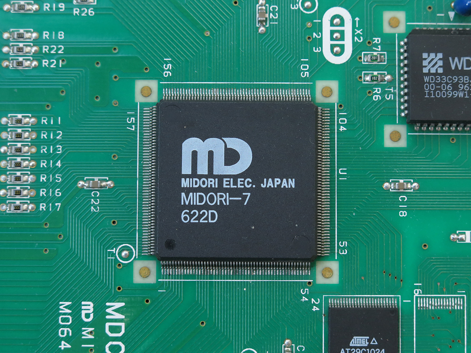 もっとも目立つMIDORI-7だが、SCSIの役割は担っていない