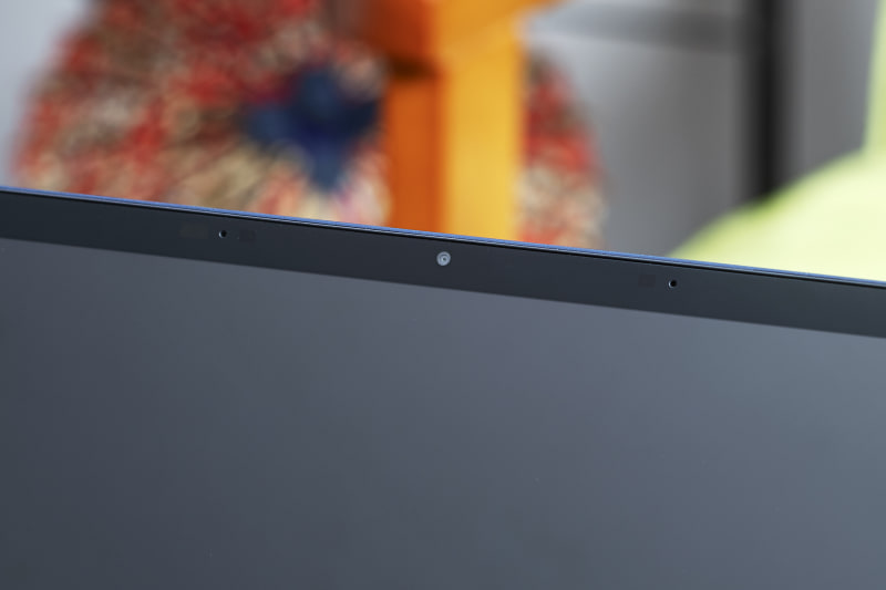 HD画質(720p)のWebカメラを内蔵