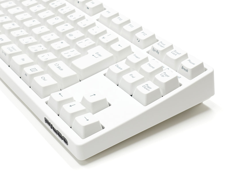 マットホワイトを基調とした上品なデザイン