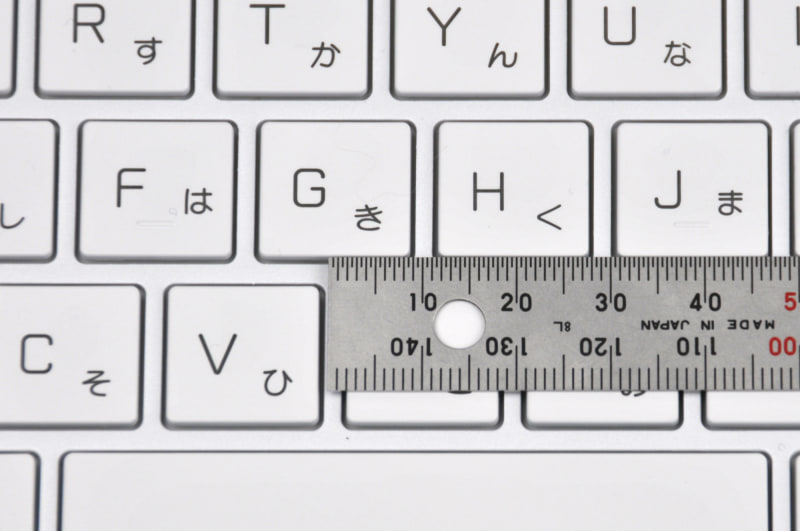 主要キーのキーピッチは19.05mmを確保している