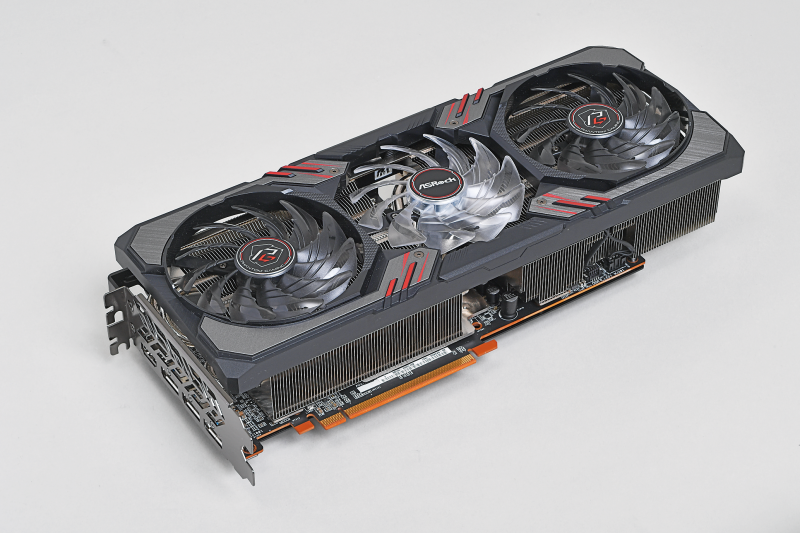 ポテンシャルは高いRX 6800搭載のビデオカード。RDNA2アーキテクチャにゲーム側がどれだけ最適化してくれるかが今後のカギだろう