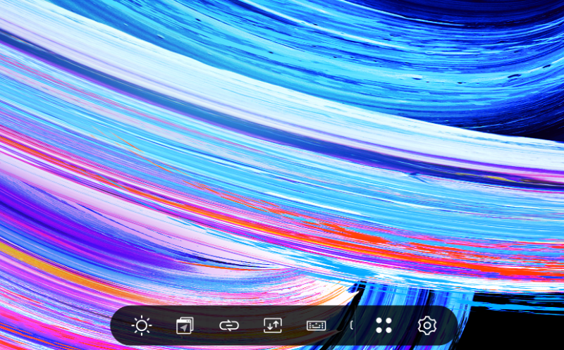 コントロールセンターは、Screen Pad Plusの下部や右側面に移動したり、表示を隠すことが可能となった