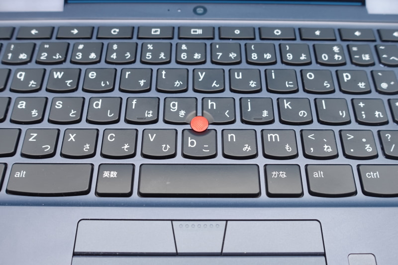 トラックポイントと左右ボタン、センターボタン