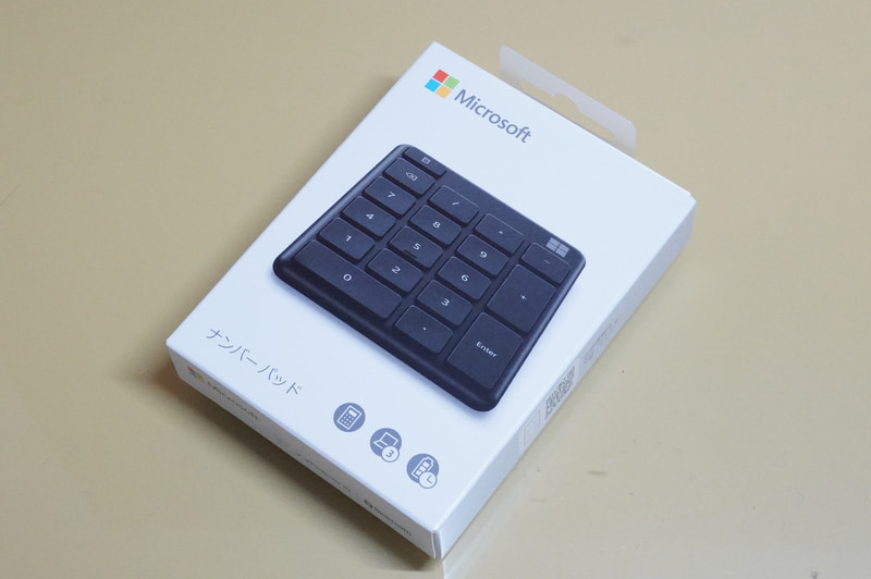 Microsoft Number Padの外箱