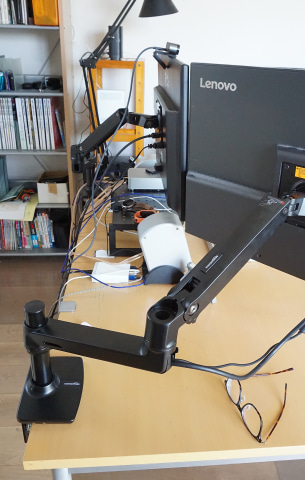 買い物山脈】大型液晶2台をエルゴトロンのアームにチェンジ。配置自在