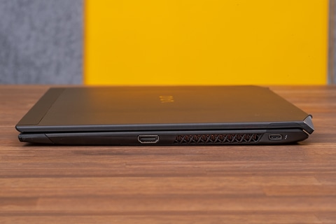 爆速かつ世界最軽量VAIO Corei7メモリ8GB ゲーム可　動画編集 imgrc0083328430.jpg