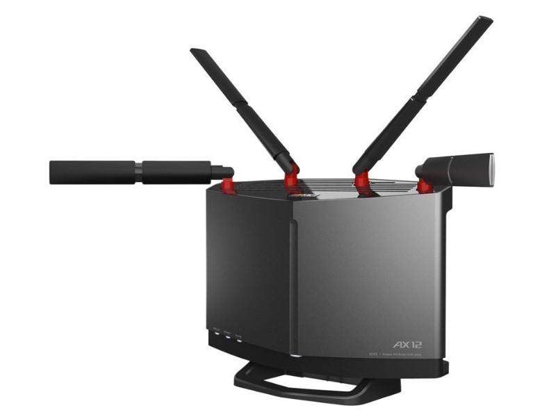 <a href="https://www.buffalo.jp/product/detail/wxr-6000ax12s.html" class="n" target="_blank">製品ページのURL</a><br>店頭価格：3万8,000円前後<br>有線：WAN 10Gbps×1、LAN 10Gbps×1、1Gbps×3<br>無線：5GHz帯(8×8) - 4,803Mbps、2.4GHz帯(4×4) - 1147Mbps<br>アンテナ：外部アンテナ×4<br>本体サイズ：300×195×75mm(幅×高さ×奥行き)<br>重量：1,580g<br>その他：USB 3.0ポート×1、アドバンスQoSなど