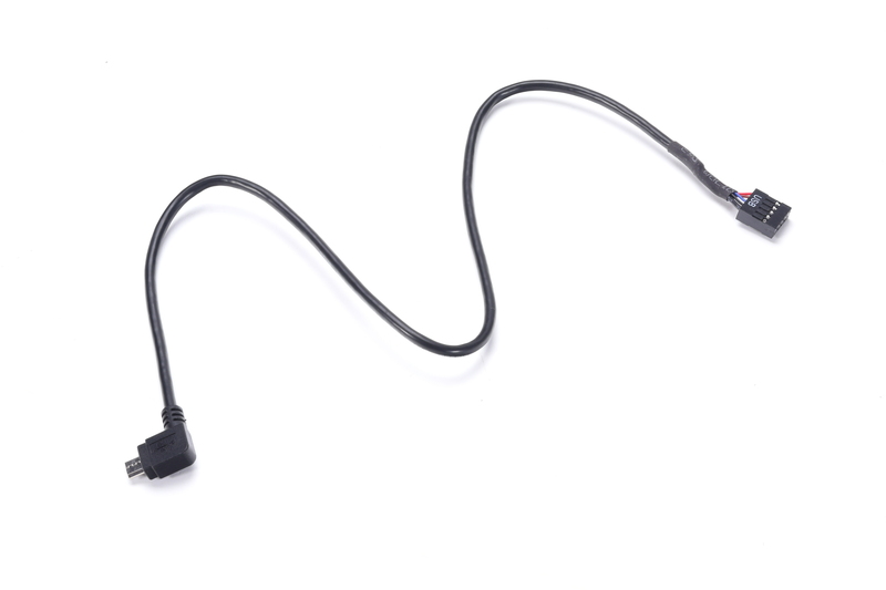 PC接続用のUSBケーブル。ウォーターブロックのMicro USB端子と、マザーボード上のUSB 2.0ヘッダーを接続する