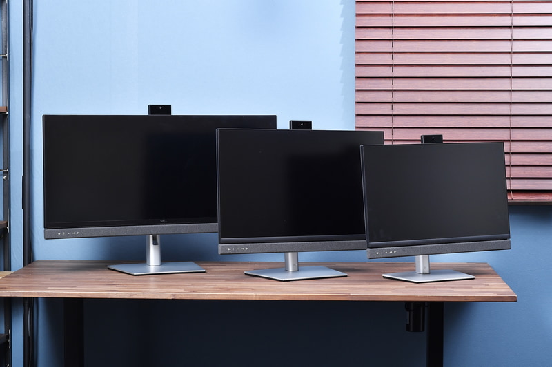 左から「C3422WE」、27型の「C2722DE」(直販価格64,982円)、23.8型の「C2422HE」(直販価格39,073円)。サイズと解像度別に3モデルをラインナップ